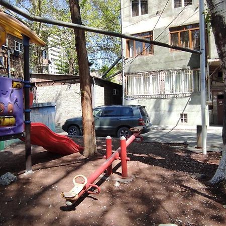 Appartment Lux, 2 Bedroom يريفان المظهر الخارجي الصورة