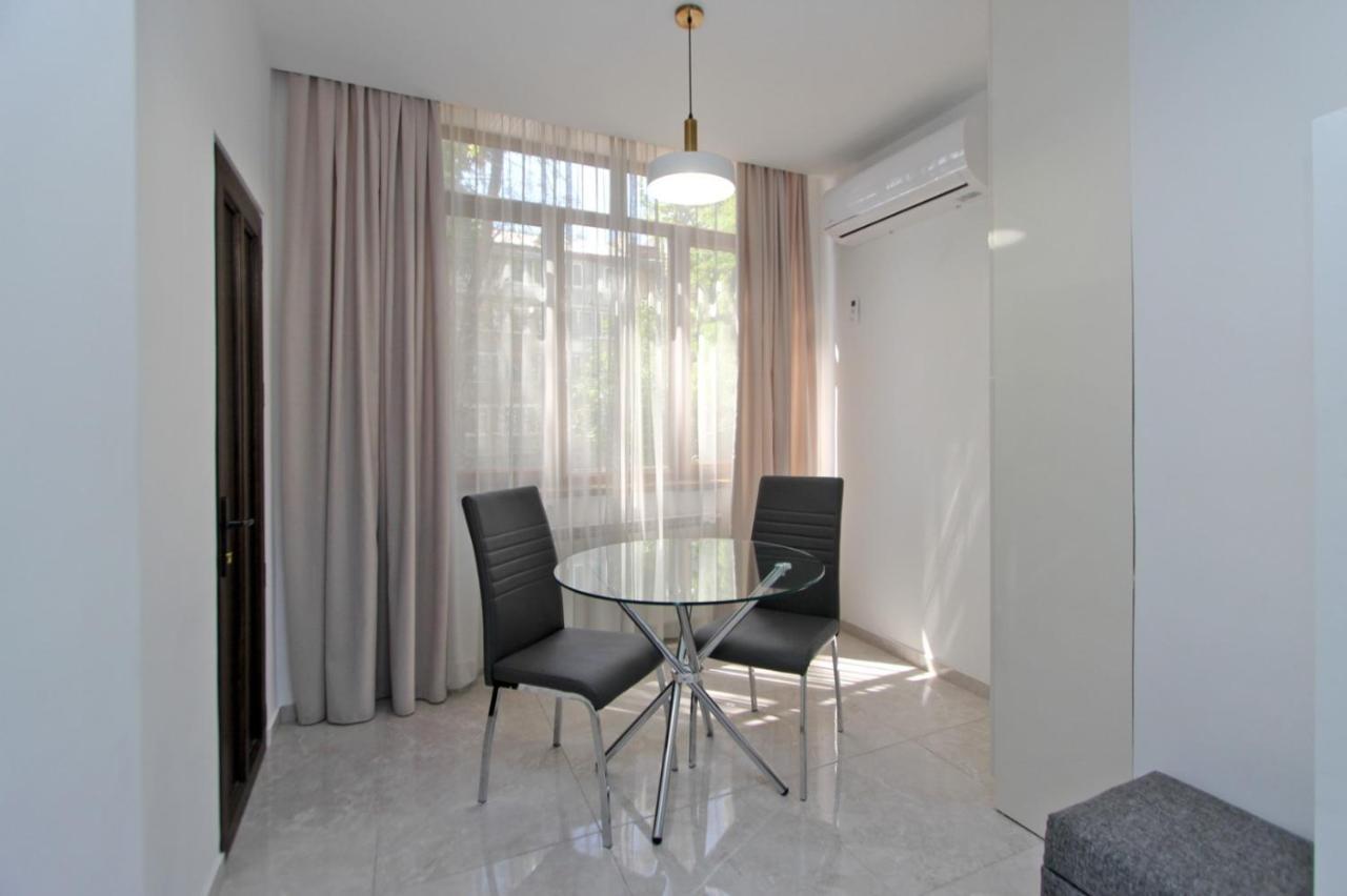 Appartment Lux, 2 Bedroom يريفان المظهر الخارجي الصورة